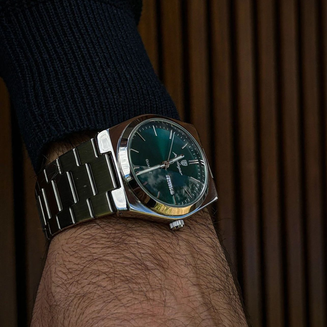 Moderner Mann SIGNATURE-UHR